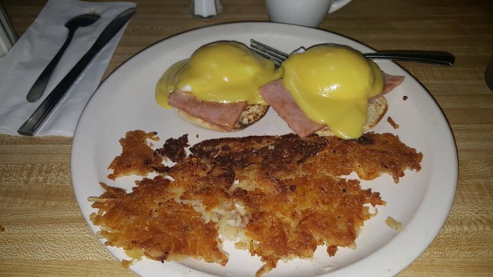 Country Benedict